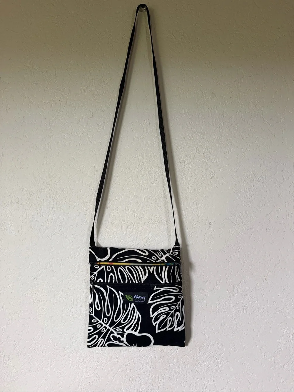 Black & White Floral Crossbody Bag
